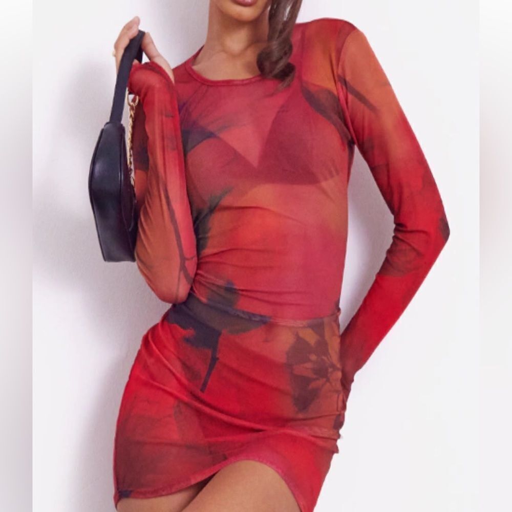 Prettylittlething Petite Red‎ Floral Mesh Bodycon Dress  XS NWT IN PACKAGING
